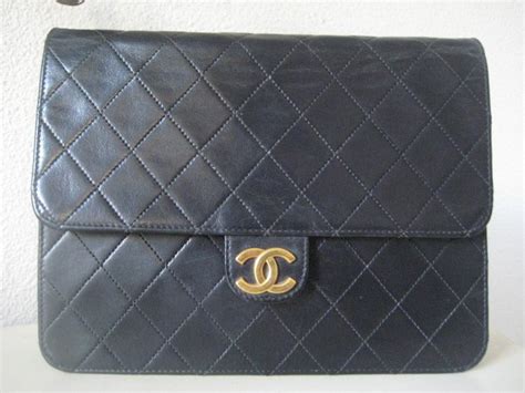 chanel tas 2.55 medium groen